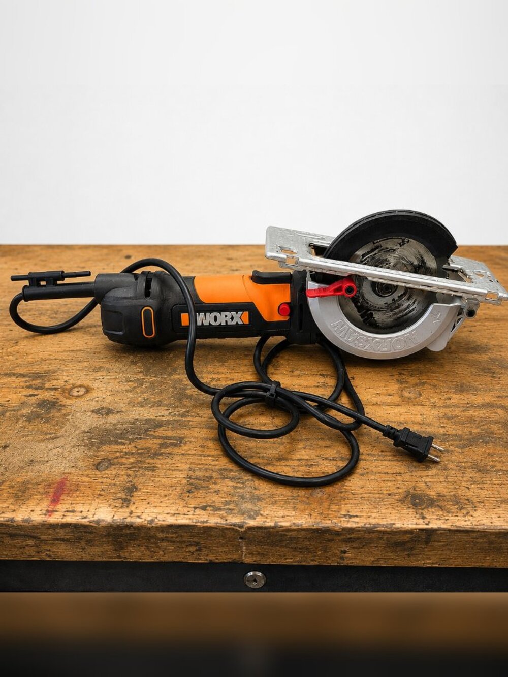 WORX WX439L 4-1/2” Compact Circular Saw 4.5 Amp Corded Tested Working